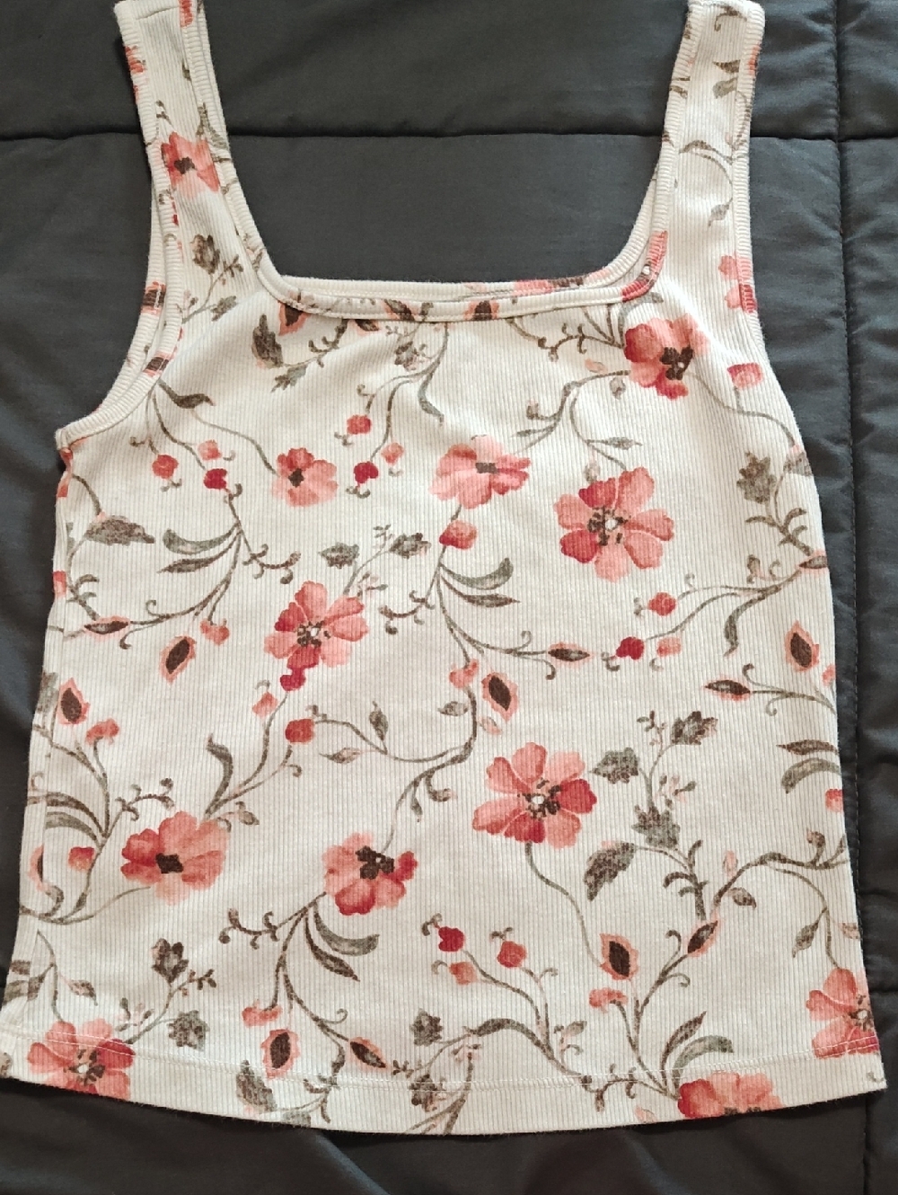 Old Navy Floral Ribbed Tank in Ivory with Pink Flowers